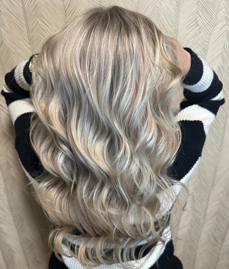 Instagram post from hairroomn5. This post is in position 1.